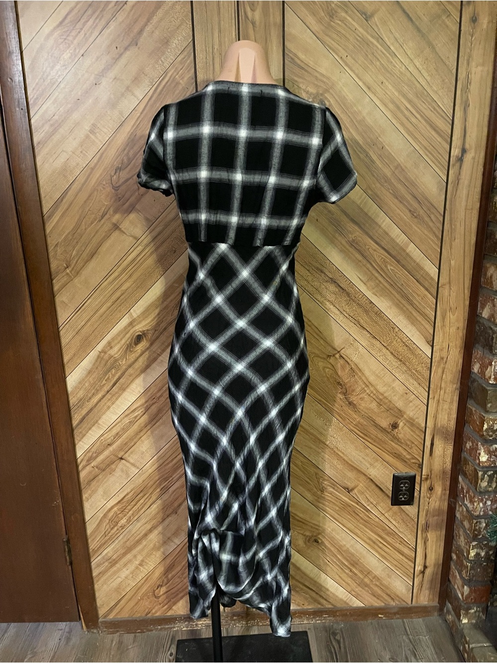 Disturbia Size 6 Black Plaid Single Bias Cut Midi Dress V-Neck Grunge Goth - Picture 7 of 10